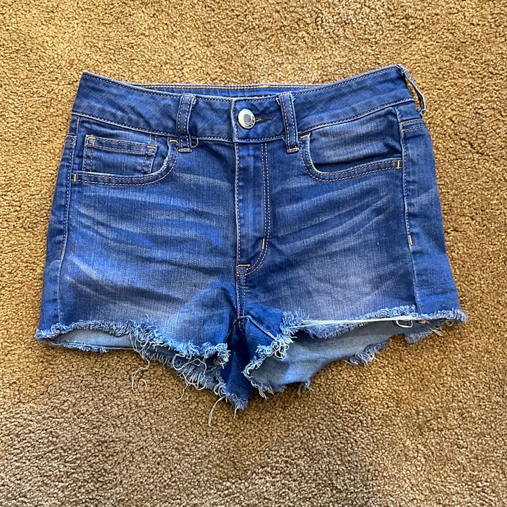 American Eagle Hi Rise shortie jean shorts size 2